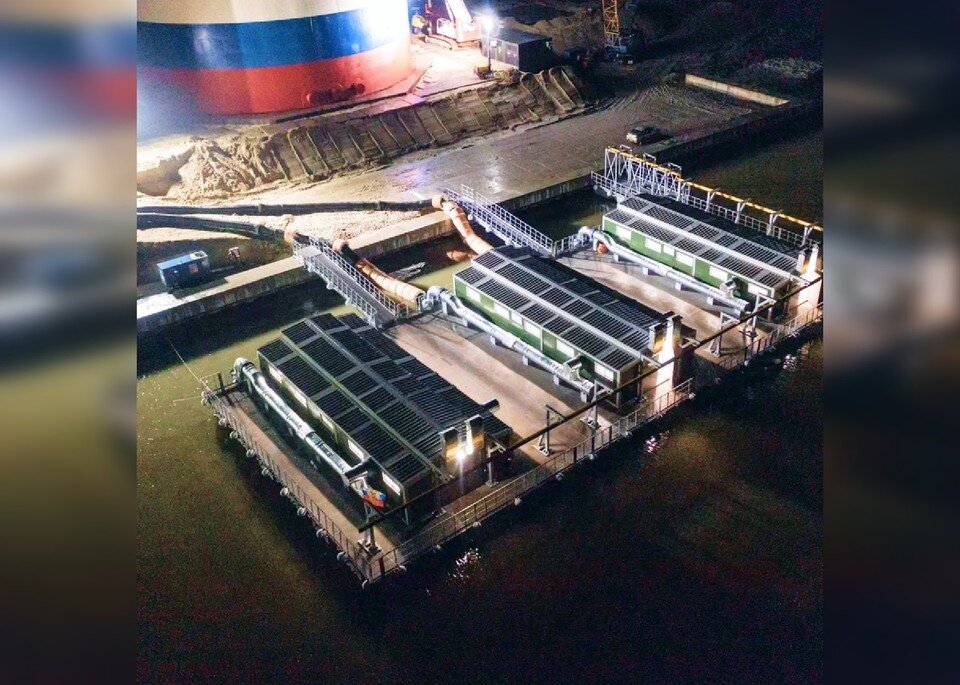     Сначала специалисты задействуют лишь одну ветку водовода. Фото: Военстрой Минобороны РФ