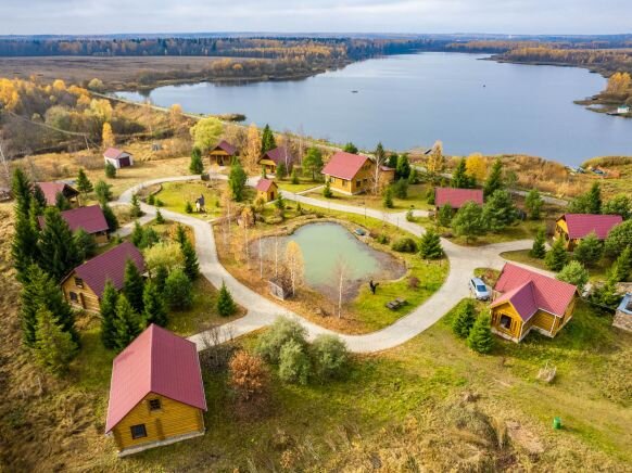 Дом отдыха на Волге