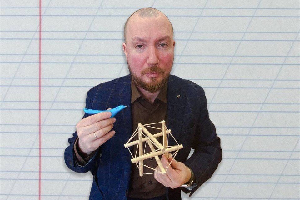     Евгений Пайкачев сам долгое время неправильно держал ручку. Мария ПАШЕНКОВА