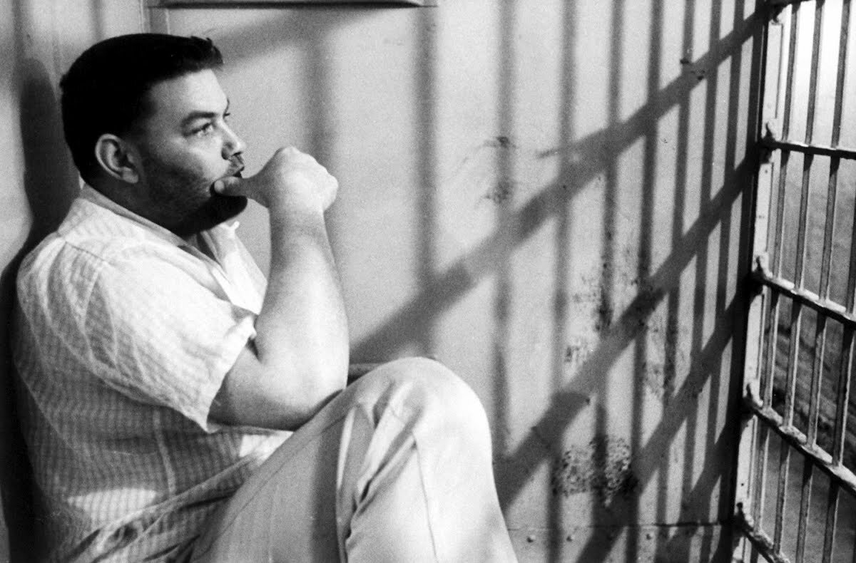 Как сложилась судьба преступника, которого называли "великим ...