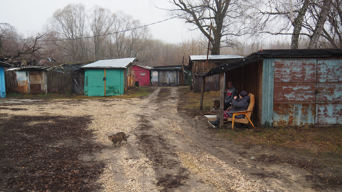 Деревня 69. Поселок остров Рязань. Рыбацкая деревня Рязань разлив. В Рязани Ока разливается. Разлив на Оке.