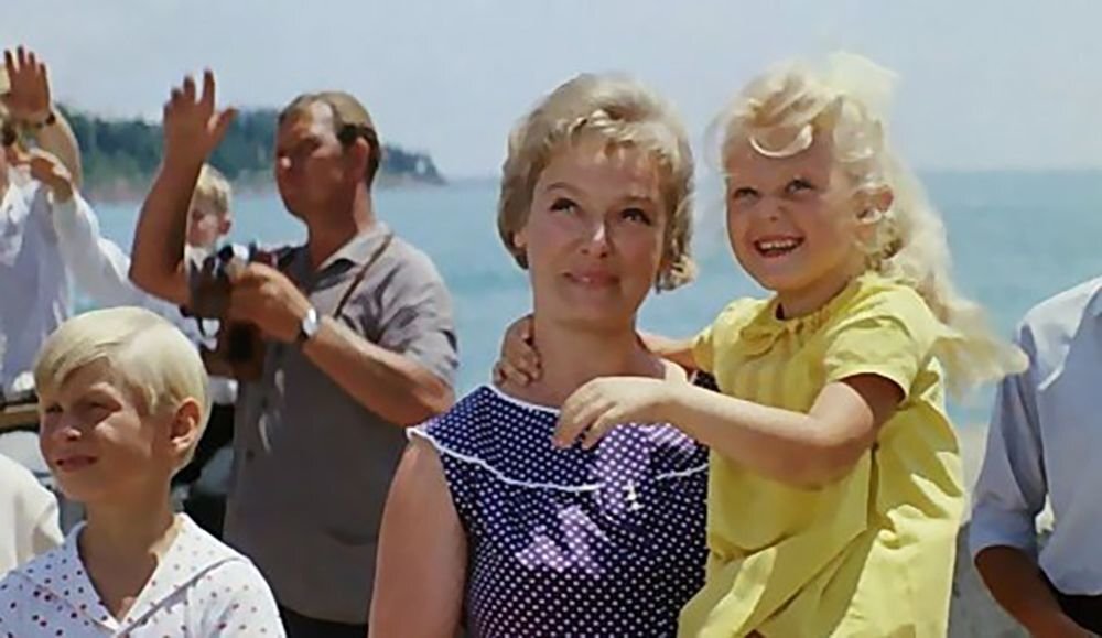 Кадр из фильма «Бриллиантовая рука»