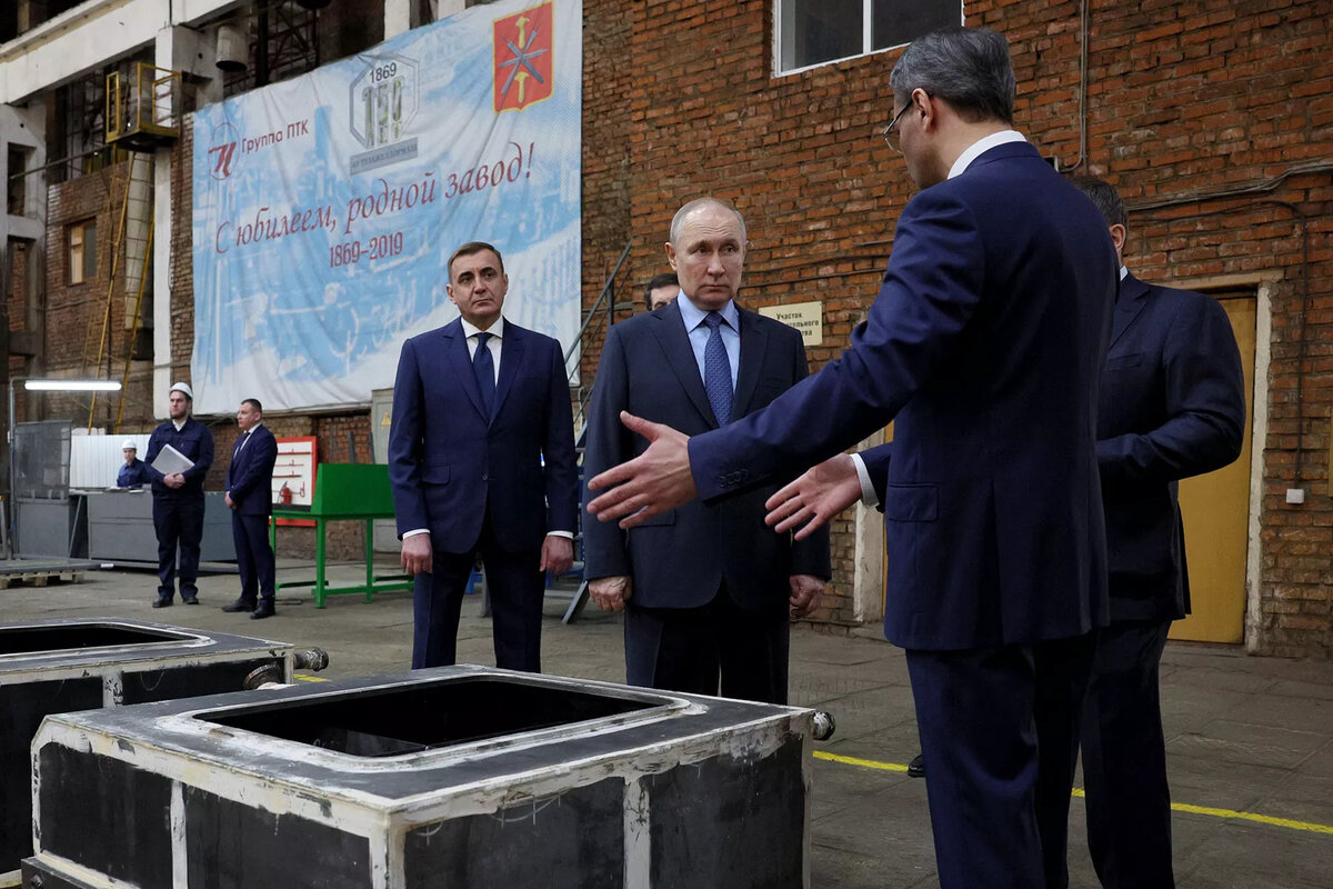 Алексей Дюмин и Владимир Путин. Фото: сайт губернатора Тульской области