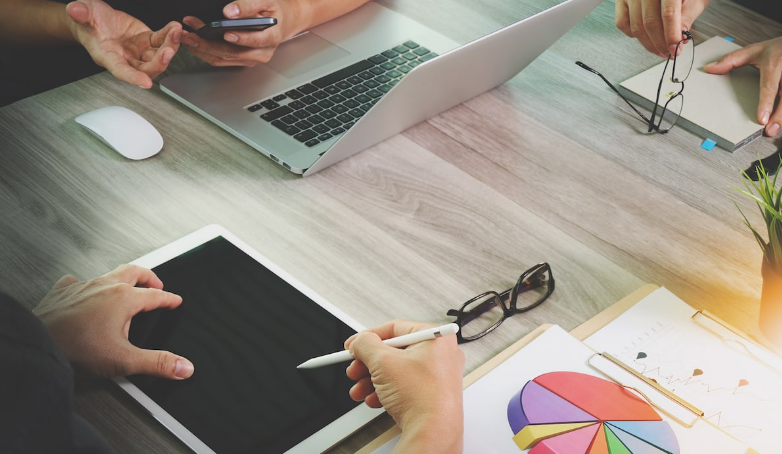 Фото: adrenaline.by, фото может носить иллюстрационный характер, Поисковое продвижение сайтов