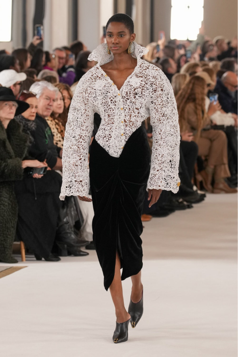 картинка с сайта schiaparelli.com