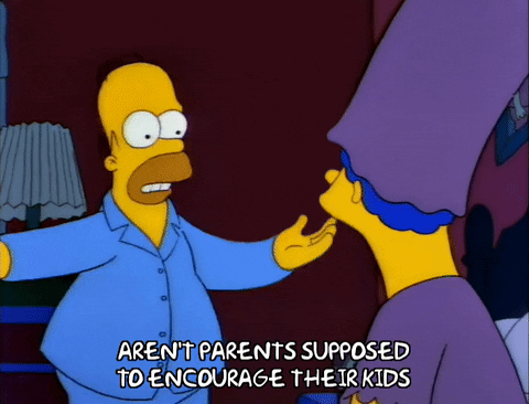 Задача родителей – помогать решать внутренний конфликт и поддерживать подростка, а не рассказывать, что он станет дворником, если не сдаст экзамены (ему это уже много раз рассказали, и он уже очень хорошо запомнил именно эту угрозу)