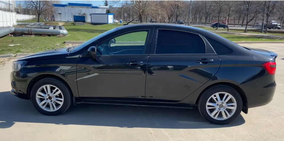 6 лет езжу на Ладе Весте, но такого не видел. Пробег 120 тысяч ...