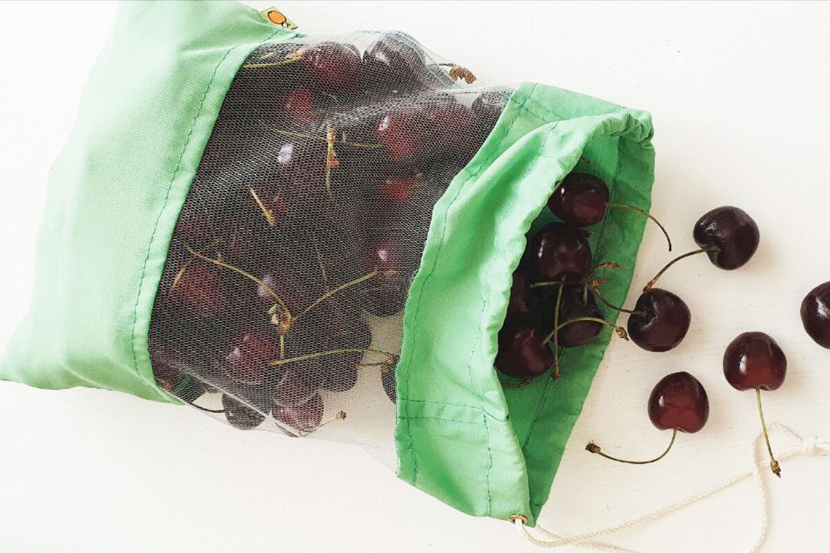 Фруктовка из ткани и сетки