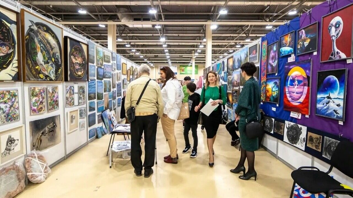     В Ростове открылась выставка Рериха, созданная с помощью нейросети, сообщили организаторы выставки «Арт-Ростов».