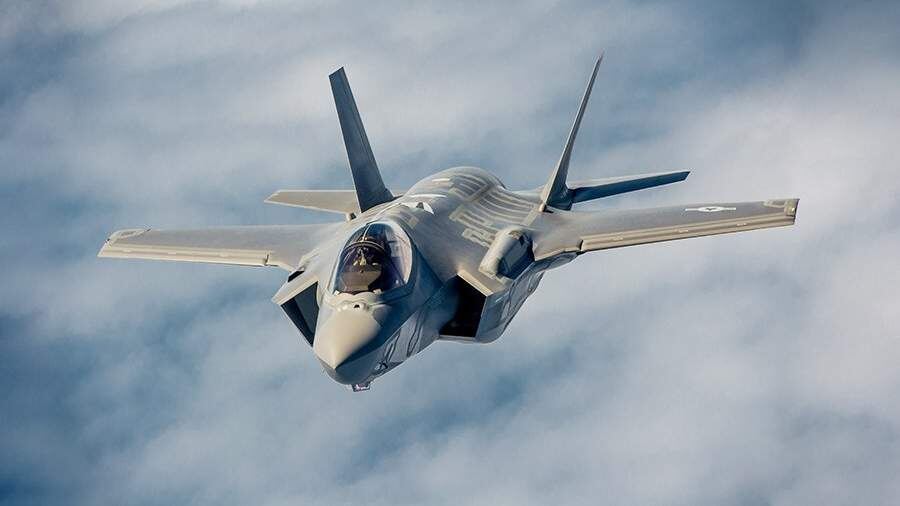 Американский истребитель F-35. Источник: wikimedia.org / MSgt John Nimmo Sr.
