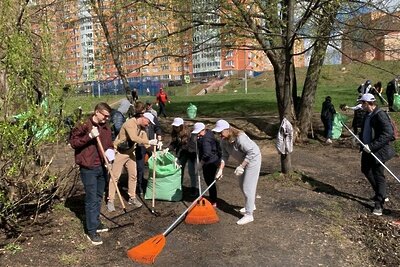    Сотрудники дорожных ведомств Подмосковья на субботнике © Пресс-служба Министерства транспорта и дорожной инфраструктуры Московской области