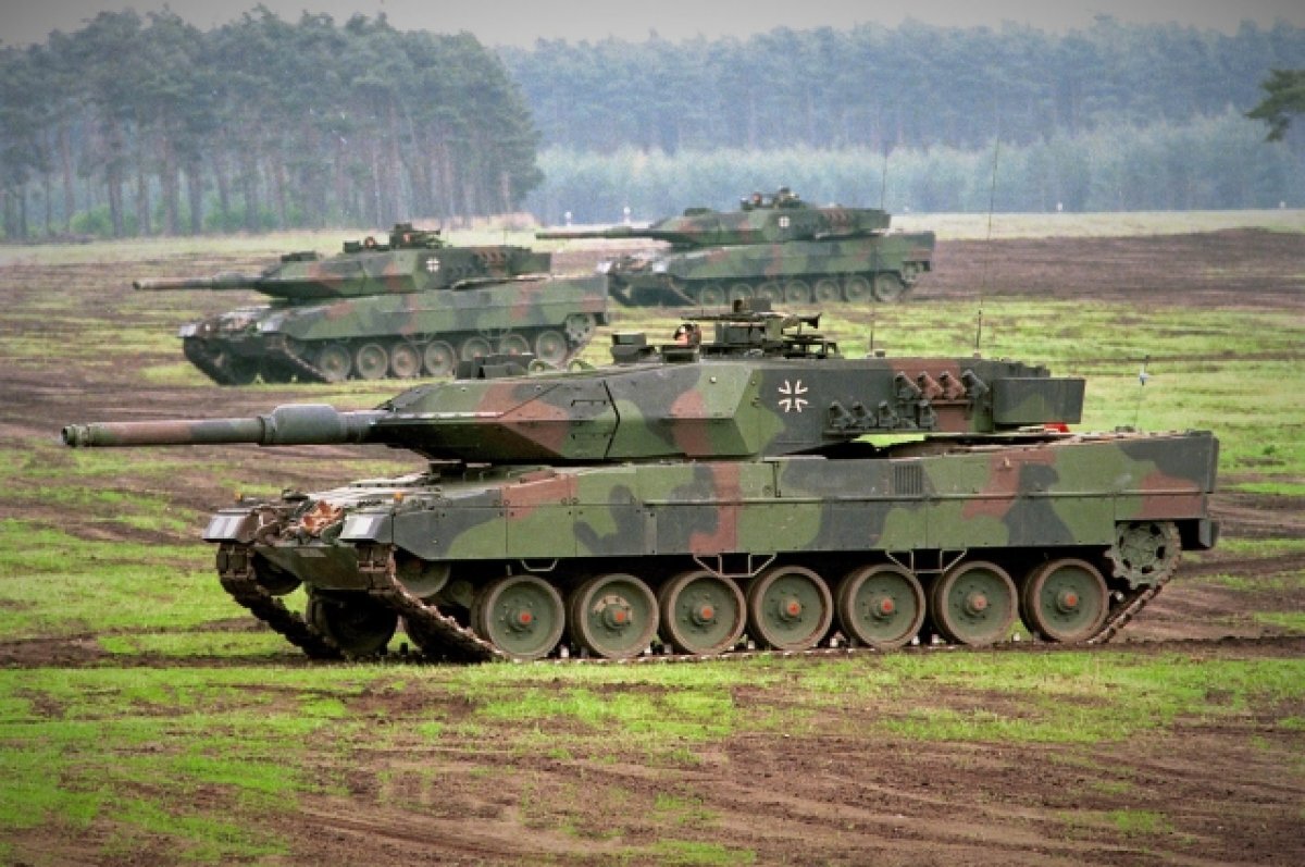    В ФРГ два производителя оружия будут судиться из-за прав на танки Leopard 2