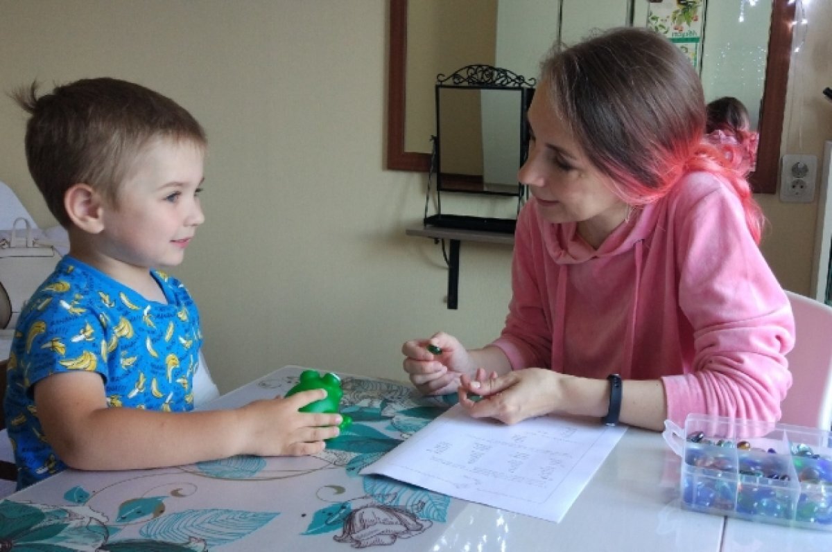    Будущие дефектологи из МПГУ проходят практику в Салехарде