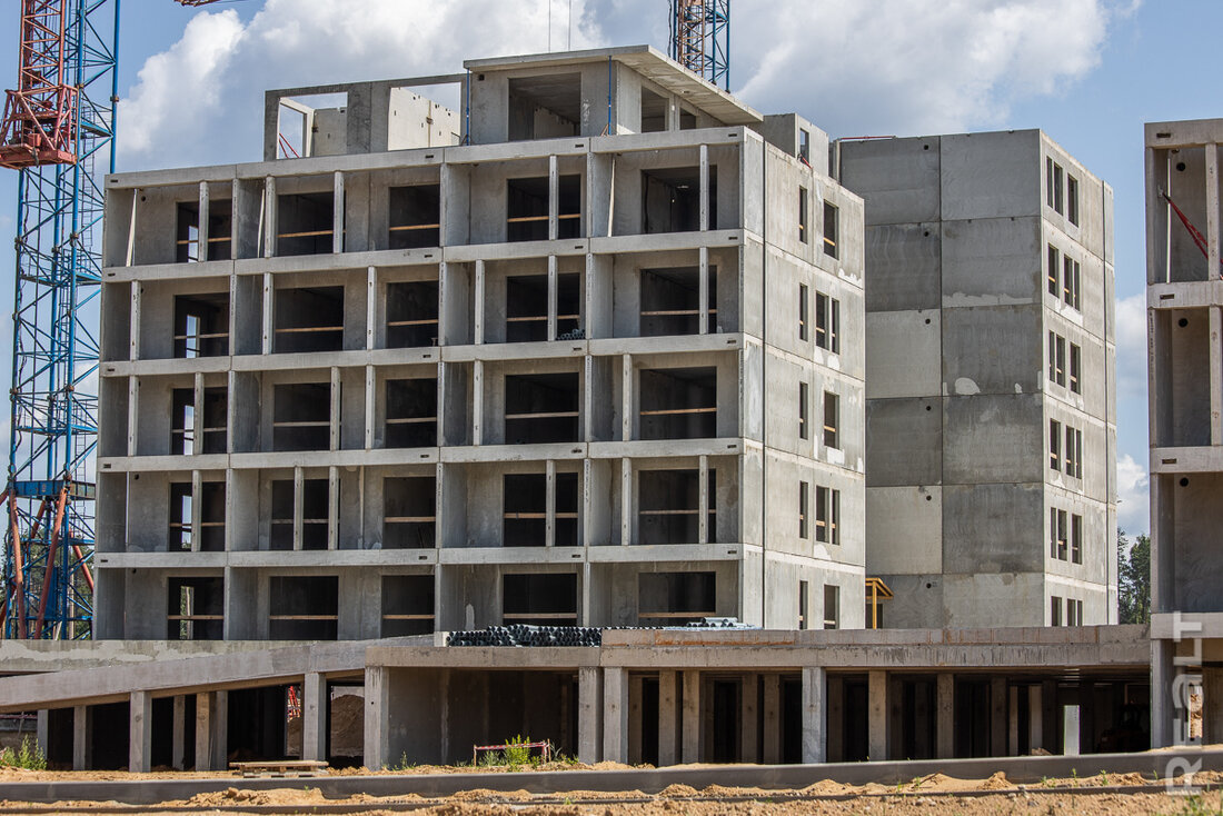 Строительство дома в чечне. Беларусь новостройки. Постройки в рб. Строительство беларусь. Строительство домов для нуждающихся.