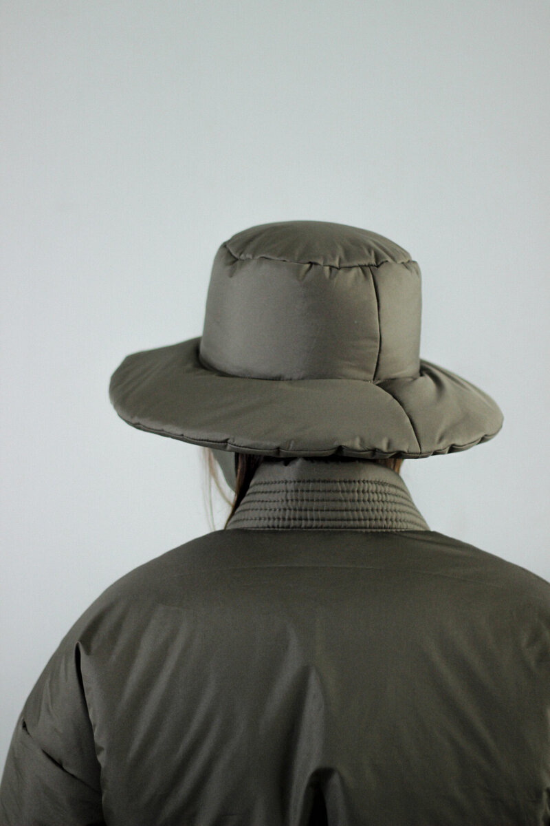    Чепчики-цветы, панамы и косынки: где искать классные головные уборы на лето (фото 3)