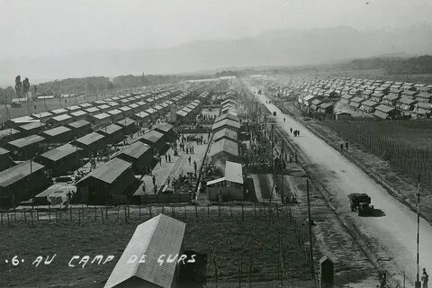 Лагерь Гюрс
