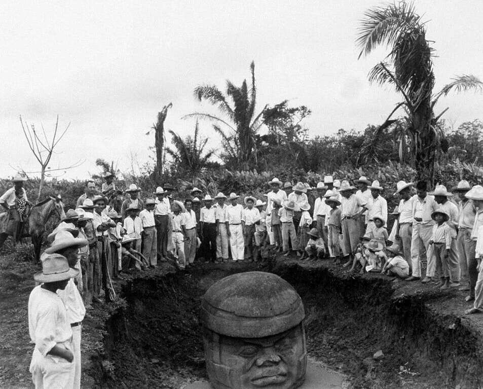 Обнаружение первой огромной головы в 1962 году