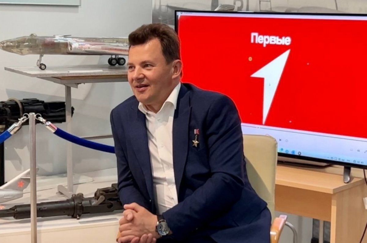    Подростки Мурманской области встретились с лётчиком-космонавтом