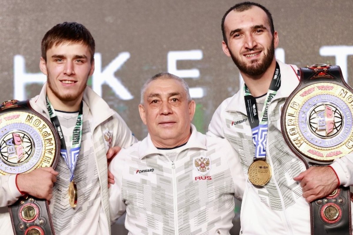    Двое дагестанцев стали чемпионами мира по боксу