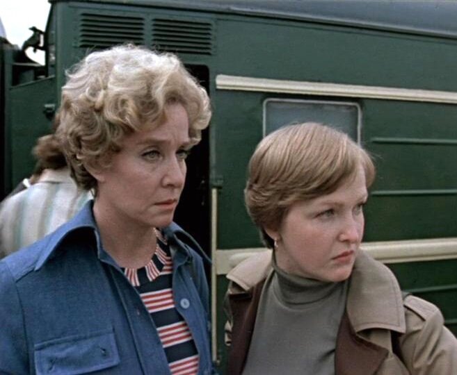 Кадр из фильма «Вам и не снилось» (1981). Скриншот. 