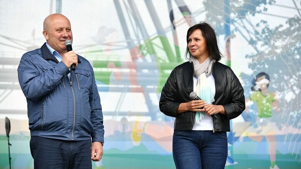     Старт мероприятию дали управляющий Хабаровского отделения Дальневосточного Сбербанка и мэр города краевого центра