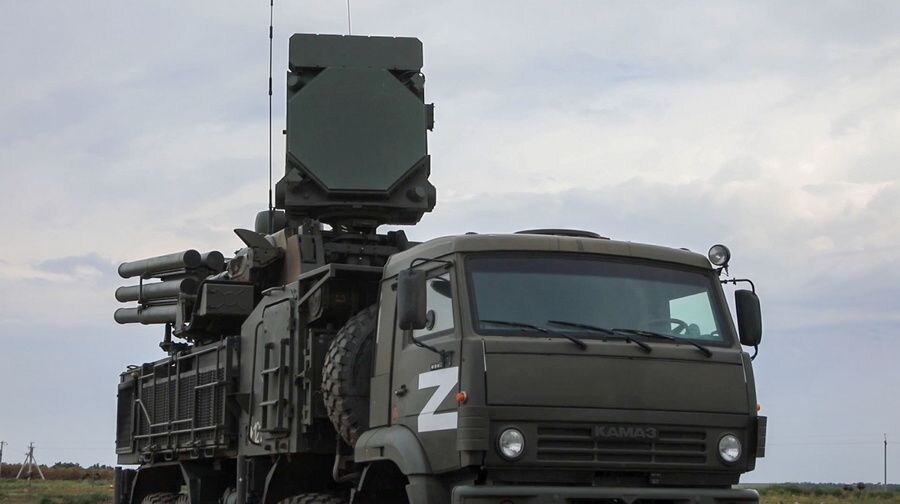   Боевая работа расчётов ЗРПК «Панцирь-С1» © Пресс-служба Минобороны РФ/ТАСС