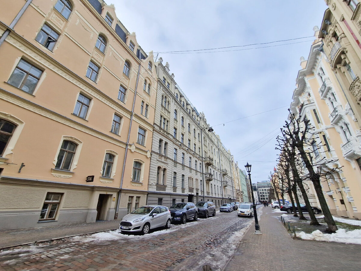 Улица Альберта в Риге