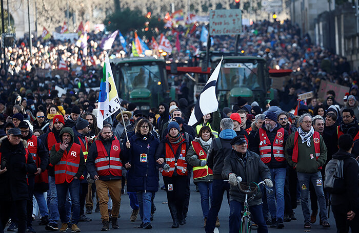    Stephane Mahe/Reuters