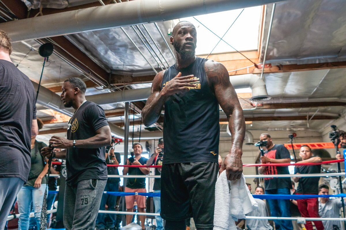 Deontay wilder модель фото