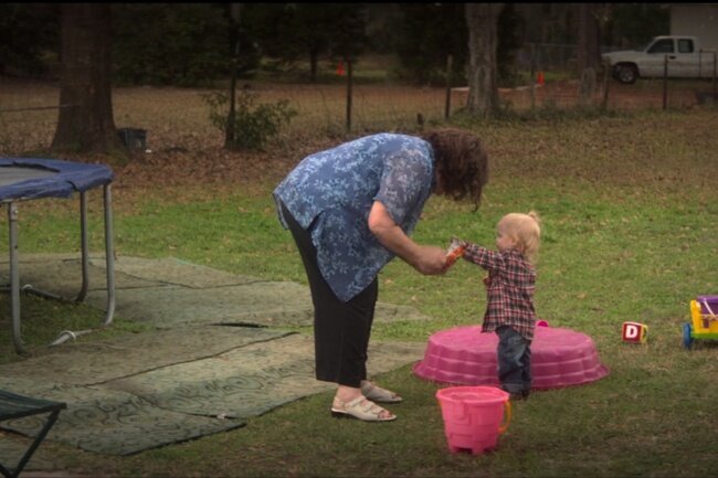 Кадр из сериала "Притворство"