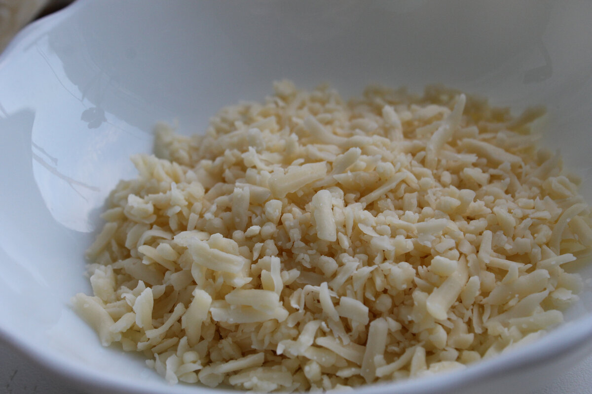 Я так поняла, что сюда пойдет любой сыр.