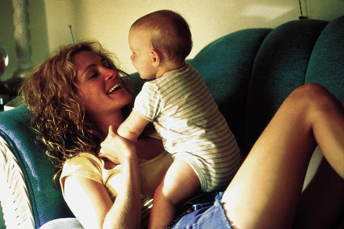 Кадр из фильма "Эрин Брокович" 2000 год