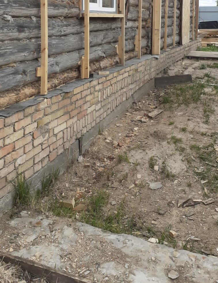 Грех было не использовать такую находку, тем более, тамбур мы всё равно планировали.