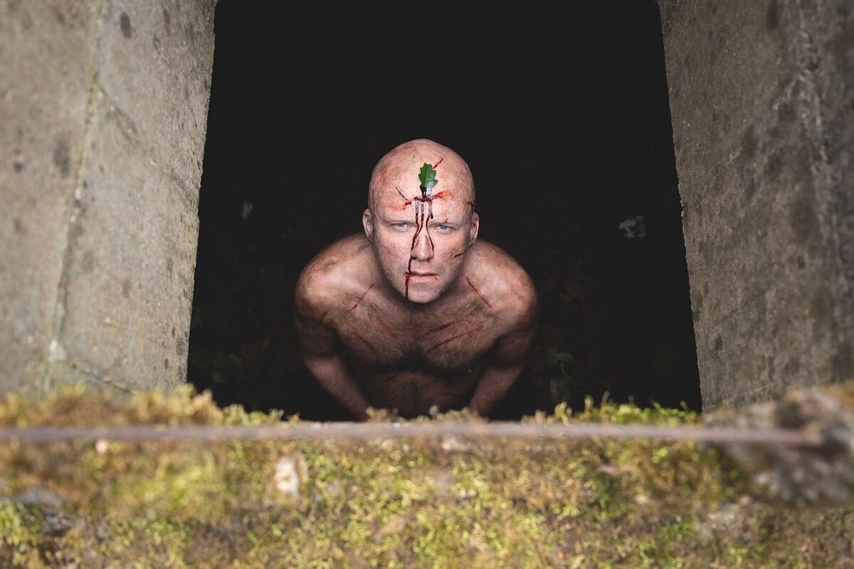 "На сердце боль, в душе тоска, нигде второго нет листка" - Джейсон Стэтхэм