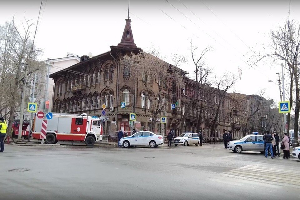     Крупный пожар в Доме Челышева в Самаре тушили более 10 часов  Скриншот с видео