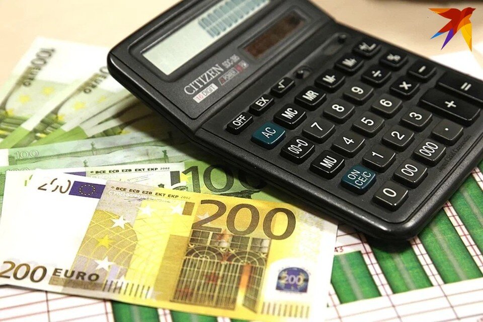     В Беларуси на торгах 23 марта евро подорожал. Павел МАРТИНЧИК