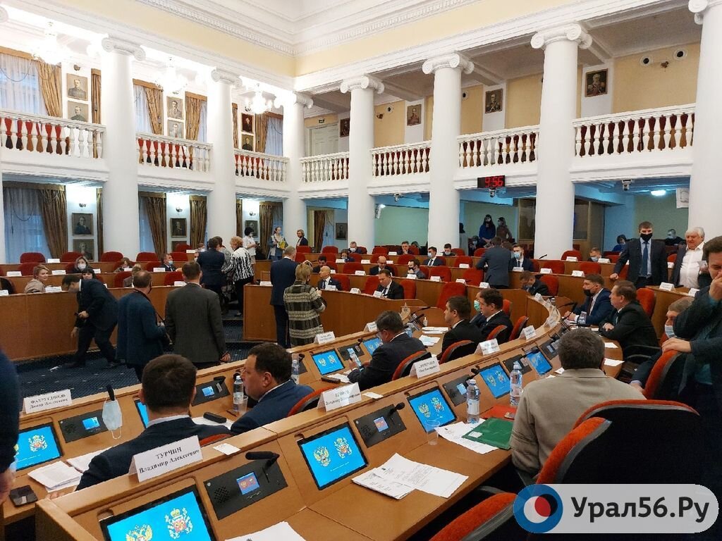    «Есть у Володина желание публиковать, пускай публикует»: мнение депутатов Оренбургской области на призыв публиковать свои доходы, несмотря на право не делать этого