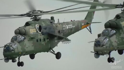 Серьезные вертолеты Ми-35П из семейства Ми-24 ювелирный взлет парой. Теплый ламповый звук.