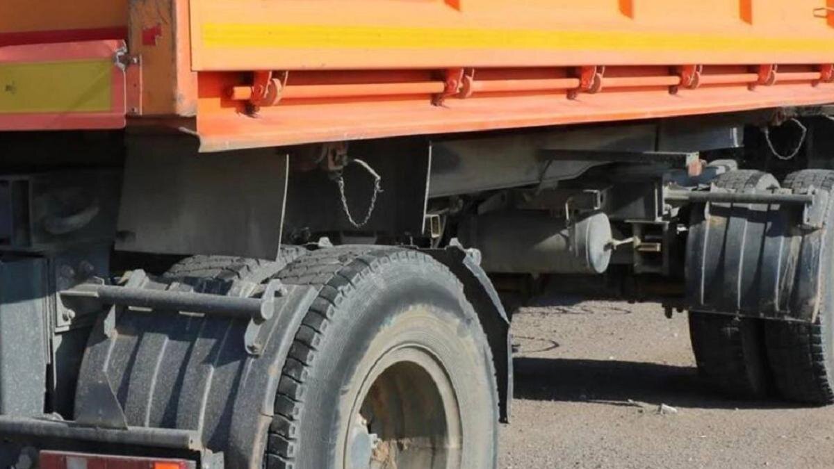    Прицеп грузовика:t.me/POLICE_of_KZ