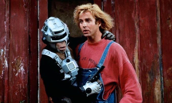 Кадр из фильма "Газонокосильщик"