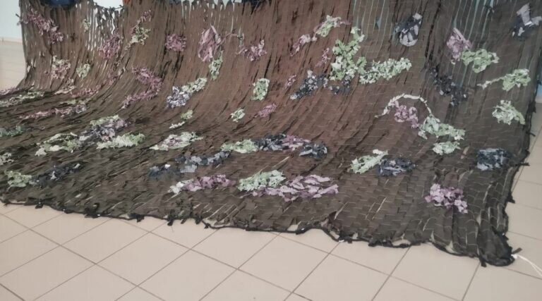    Школьники и педагоги Ташлинского района плетут маскировочные сети для военнослужащих Кристина Просвиркина