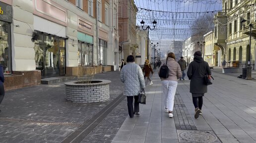 Утро на Большой Покровской в Нижнем Новгороде