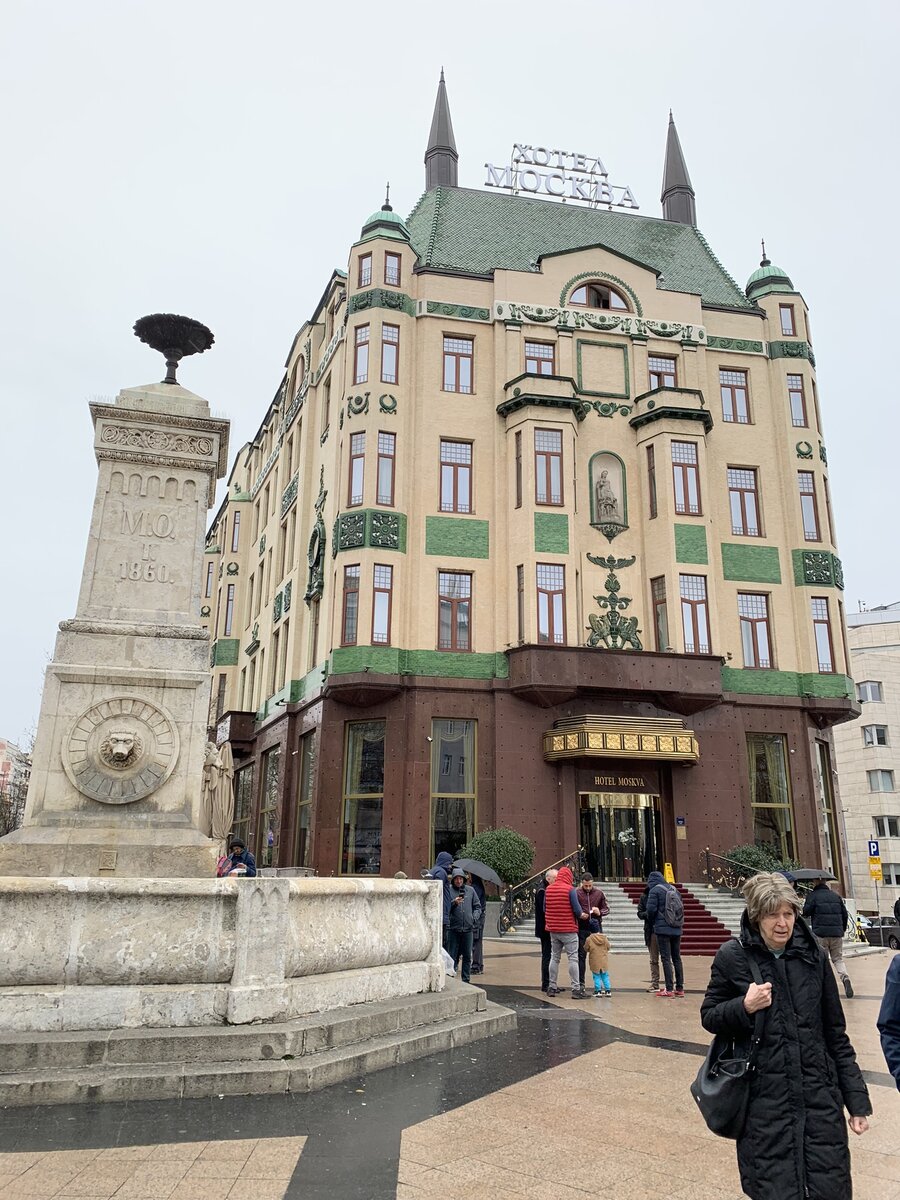 Отель находиться в самом центре Белграда