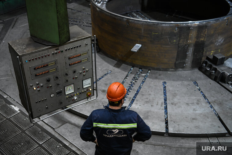    В прошлом году сделка по приватизации СМЗ в 1990-х годах была признана незаконной