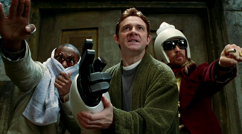 Кадр из экранизации «Автостопом по галактике» (2005)