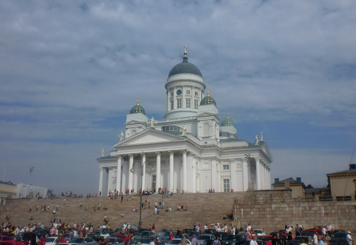 Сенатская площадь в Хельсинки