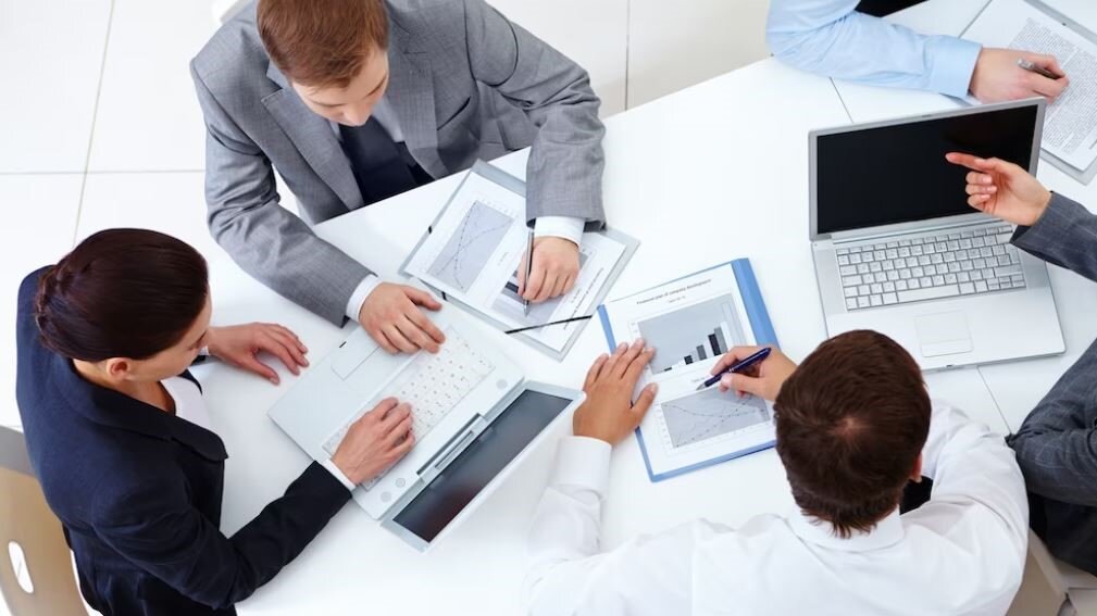    В Югре больше 400 бизнес-объединений и предпринимателей приняли участие в законотворчестве