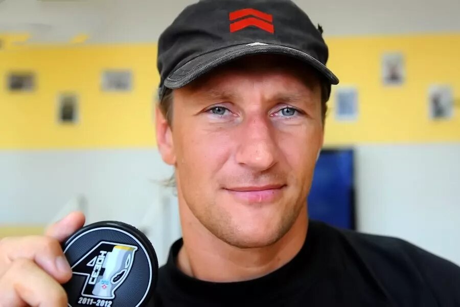 Алексей ковалёв хоккеист