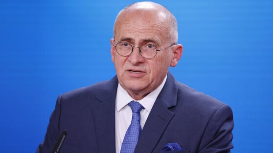    В Польше считают, что 11-й пакет антироссийских санкций ЕС примет не ранее конца мая Дарья Смирнова