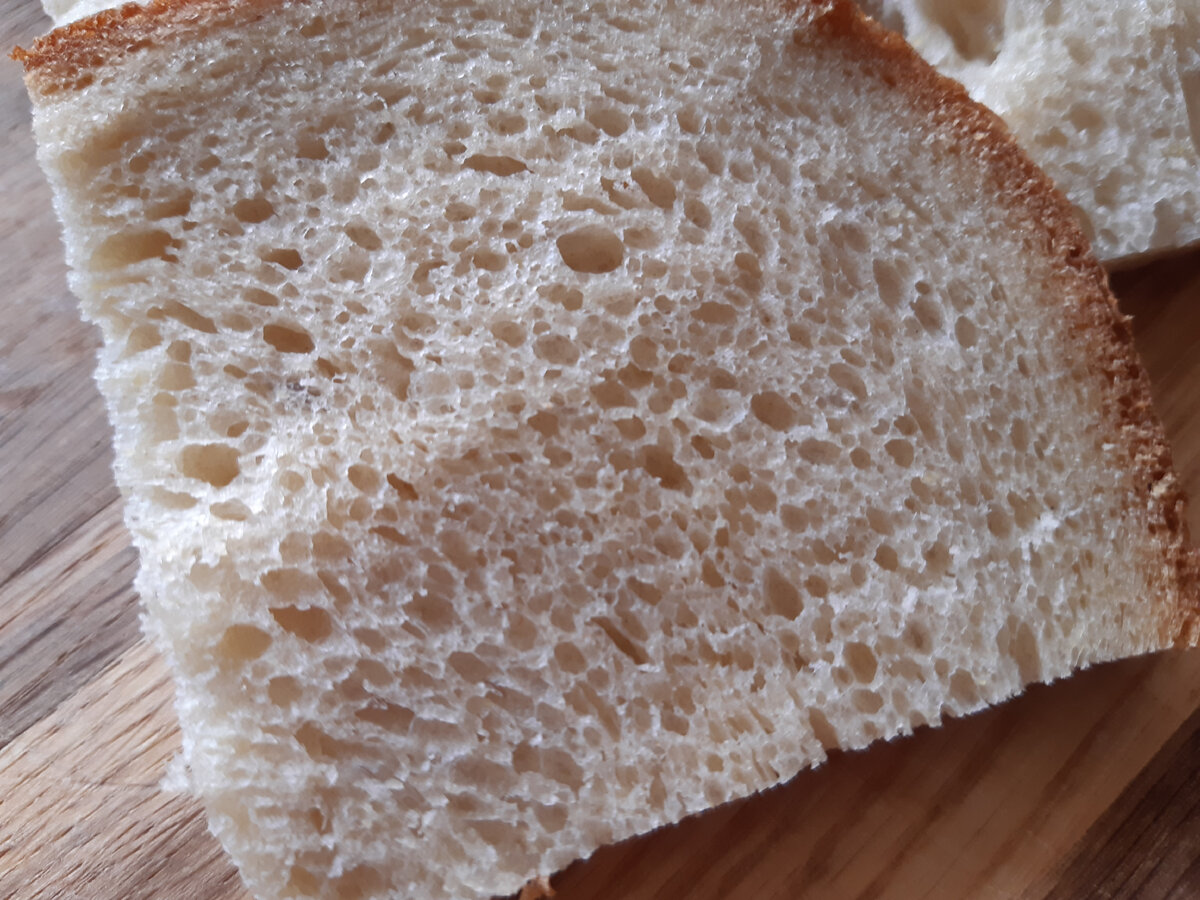 Хлеб на кефире на сковороде быстро. Хлеб на кефире. 550г муки это.